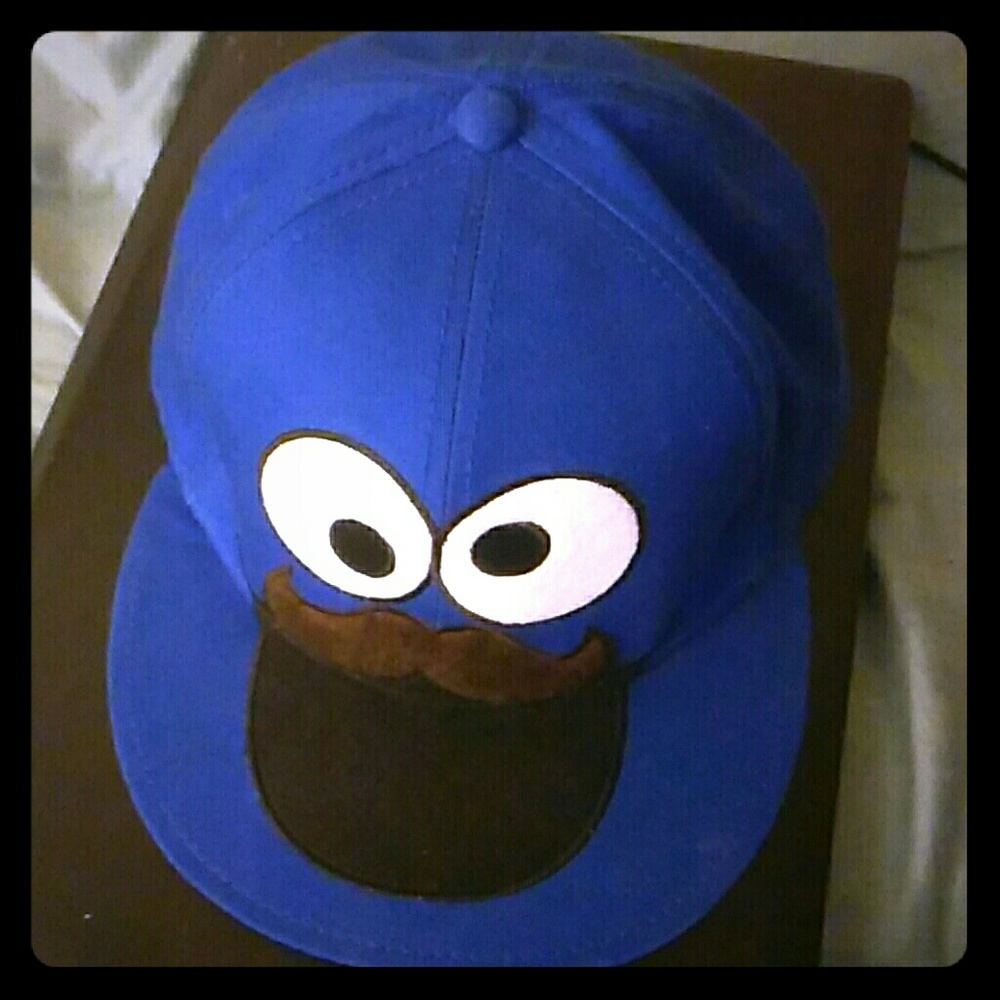 Cookie monster from sesame street  fitted cap